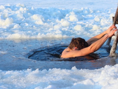 nuoto_ghiaccio